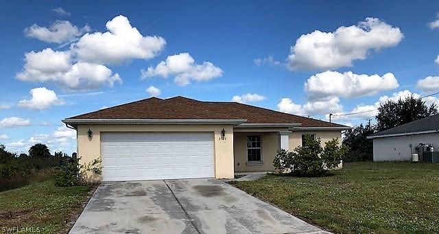 2704 58th St., Lehigh Acres, FL 33971