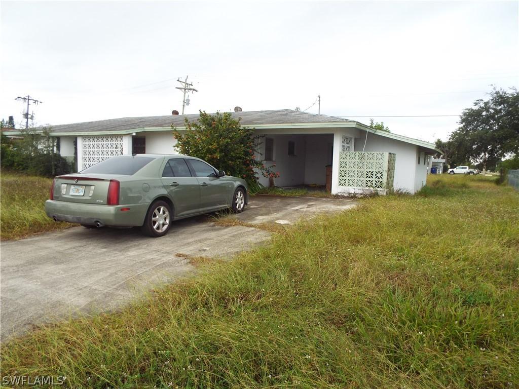 103 Texas Rd., Lehigh Acres, FL 33936