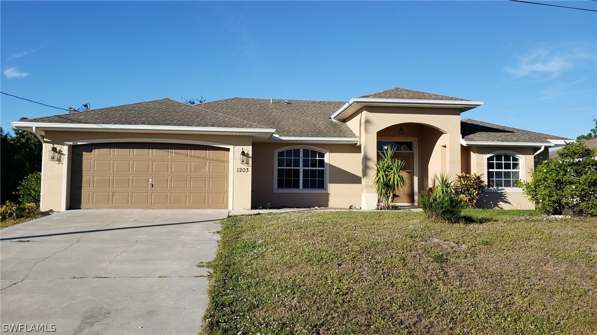 1203 Ermine St., Lehigh Acres, FL 33974