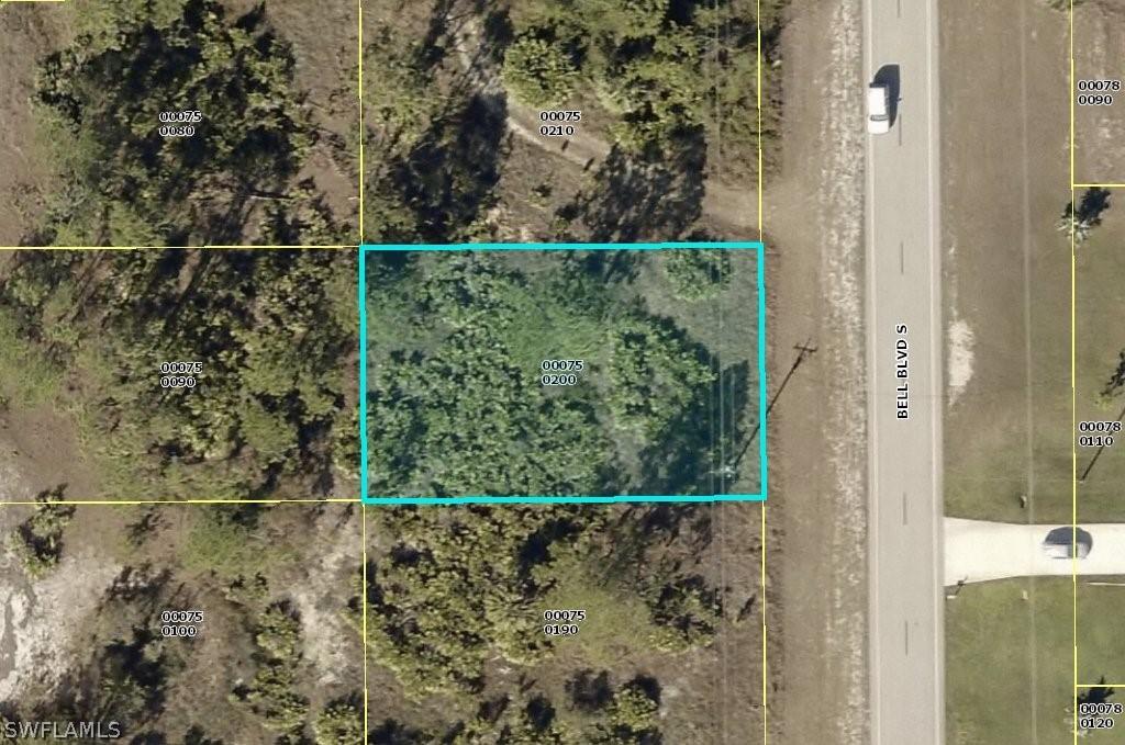 854 Bell Blvd., Lehigh Acres, FL 33974