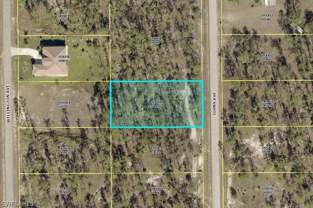 811 Johns Ave., Lehigh Acres, FL 33972