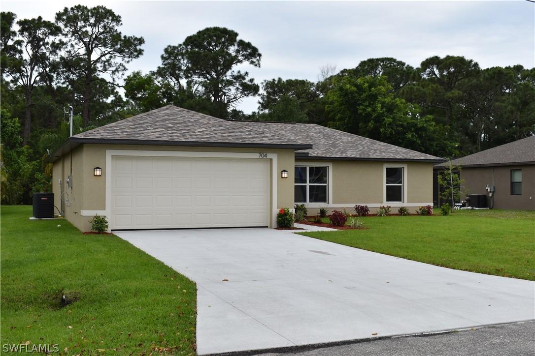 704 SW 4th Ter., Cape Coral, FL 33991