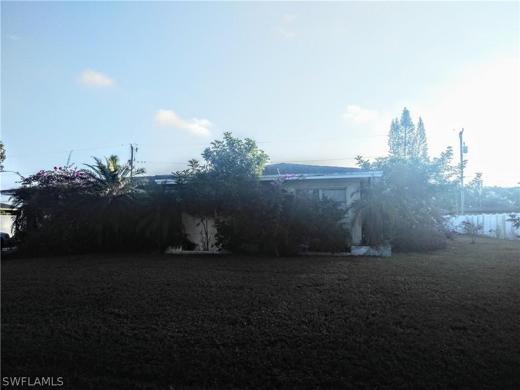 4529 SE 9th Pl., Cape Coral, FL 33904