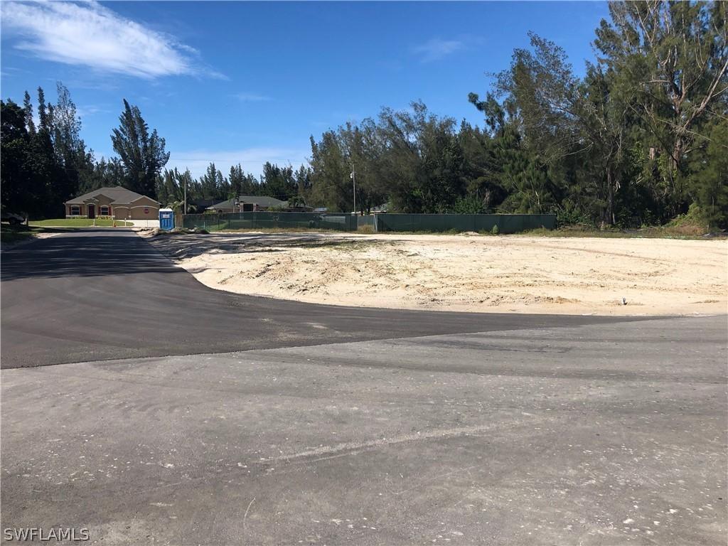 456 SW 18th Ct., Cape Coral, FL 33991