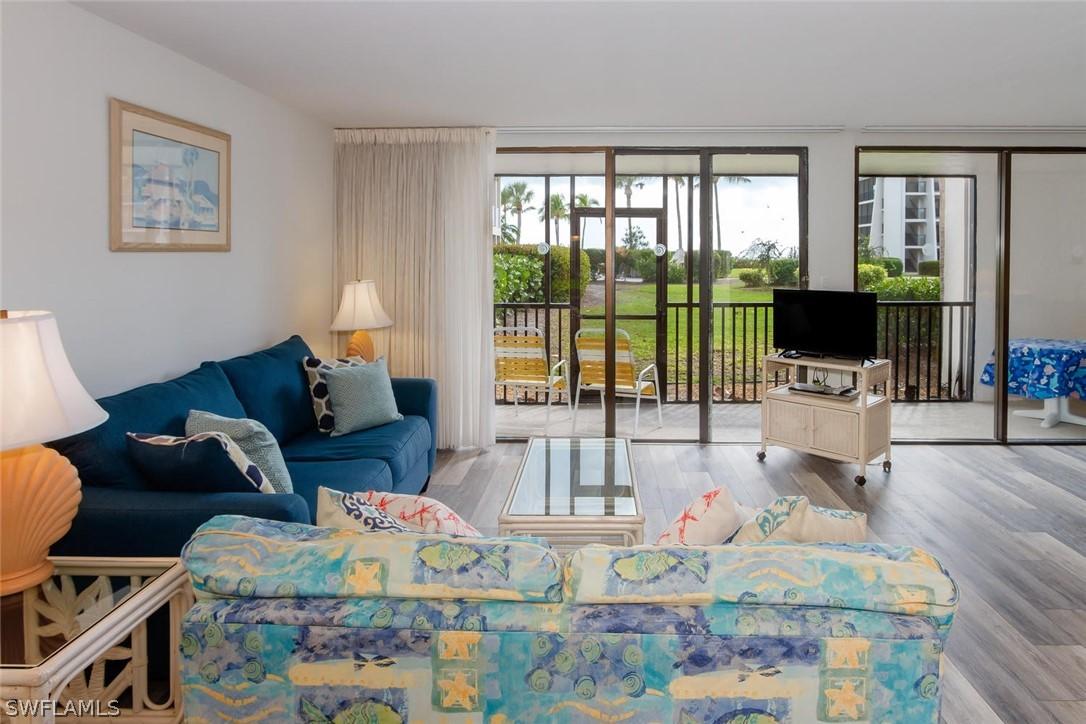 1501 Middle Gulf Dr. #J101, Sanibel, FL 33957