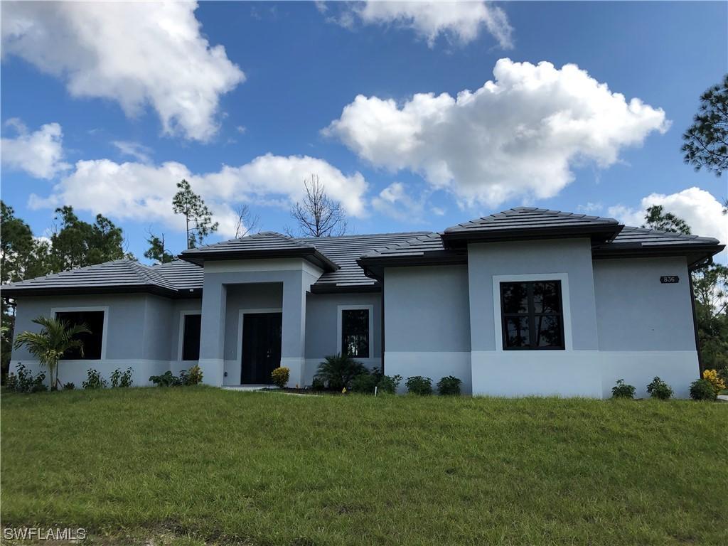 836 14th St., Naples, FL 34117