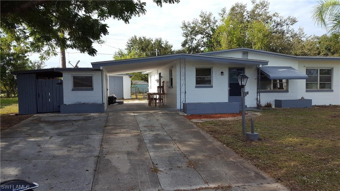 17 Andros St., Lehigh Acres, FL 33936