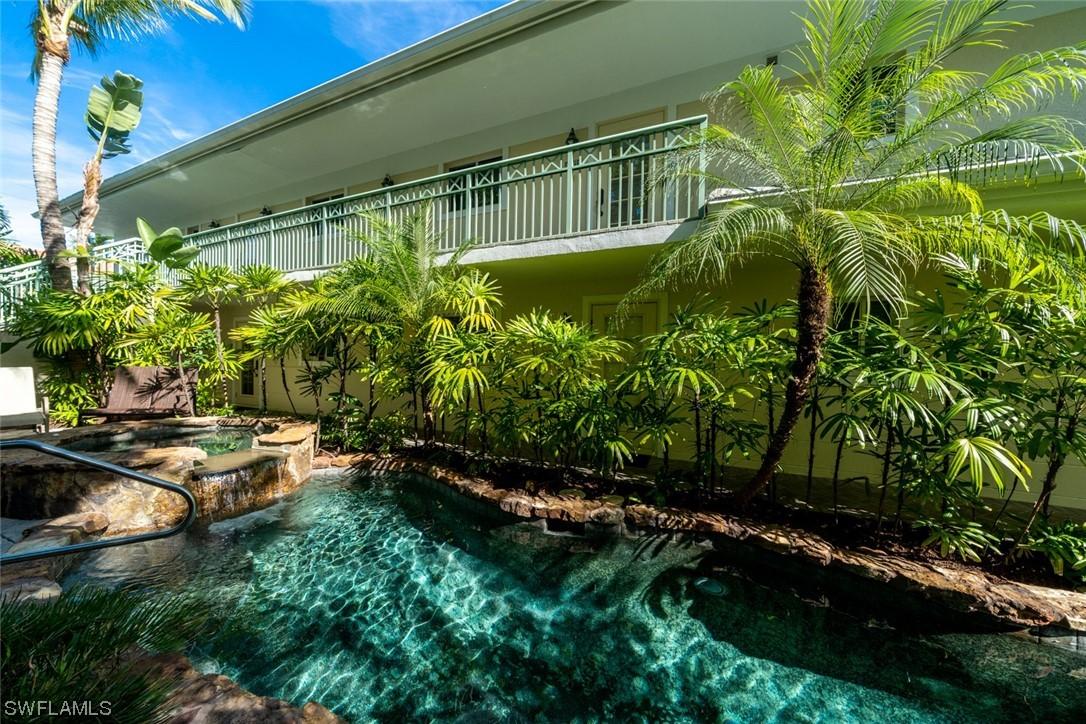 445 3rd Ave. #202, Naples, FL 34102