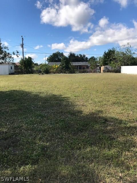 332 Morgan Cir., Lehigh Acres, FL 33936