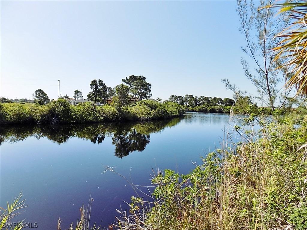 1817 NW 36th Pl., Cape Coral, FL 33993