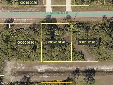 660/662 Chavers St., Lehigh Acres, FL 33974