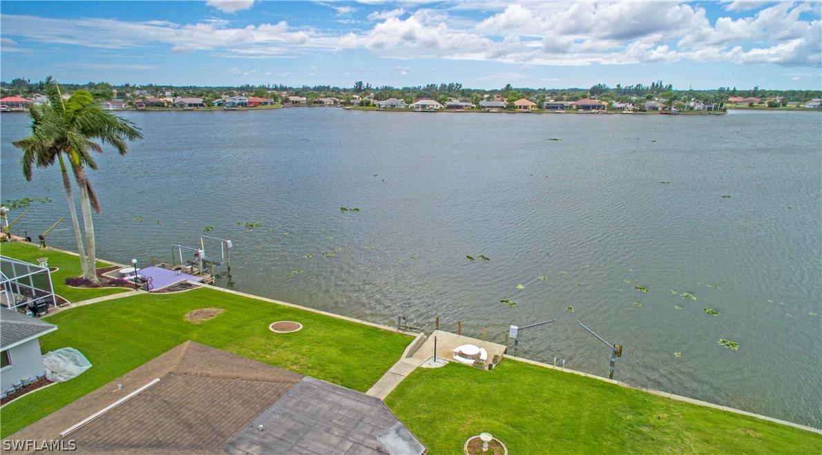 714 SW Santa Barbara Pl., Cape Coral, FL 33991