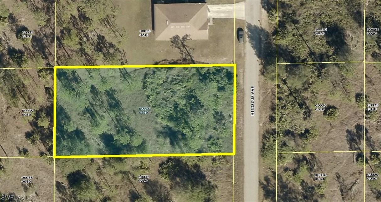 1419 Hibiscus Ave., Lehigh Acres, FL 33972