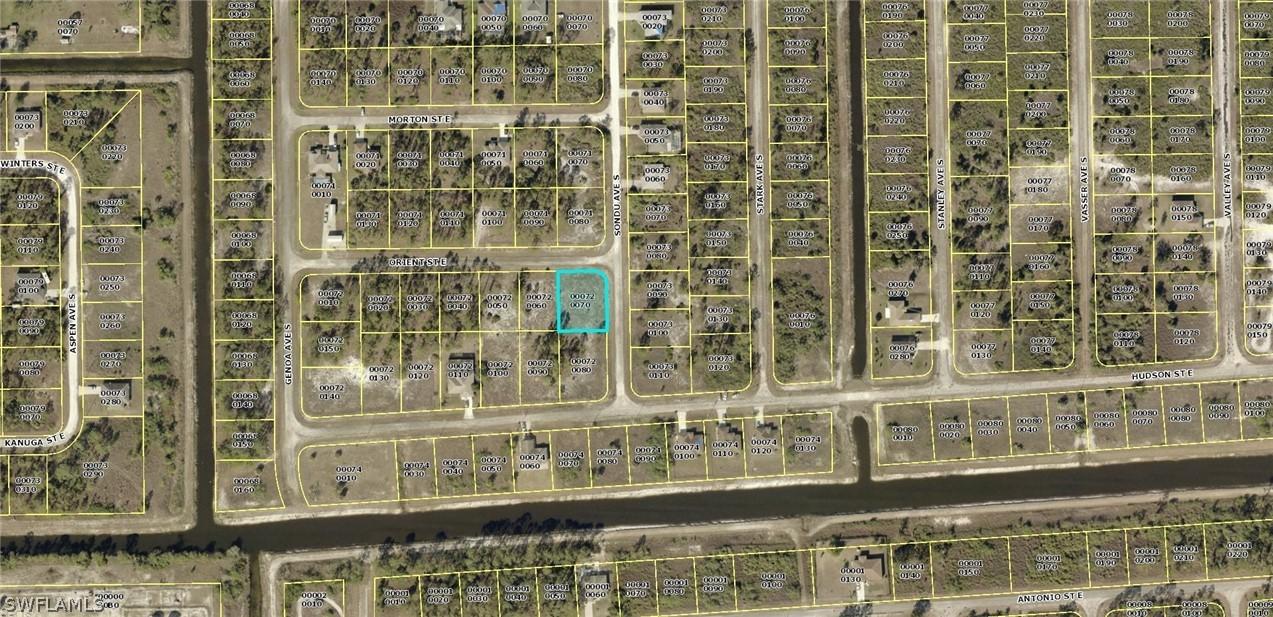 1118 Orient St., Lehigh Acres, FL 33974