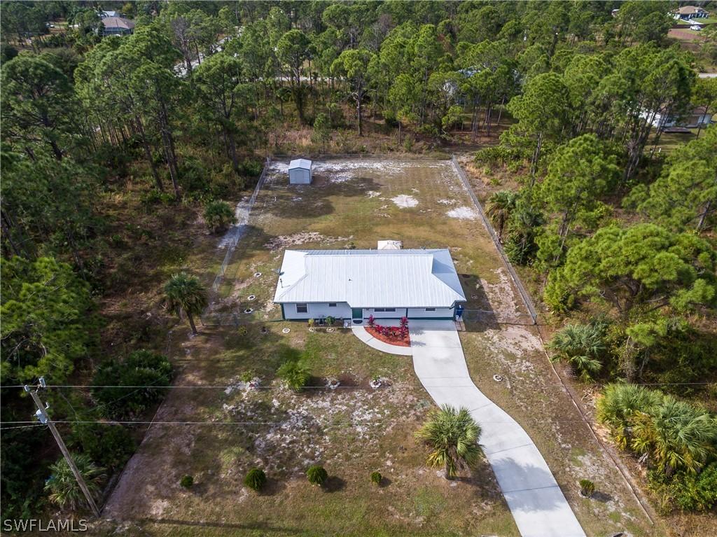 1003 Lake Ave., Lehigh Acres, FL 33972