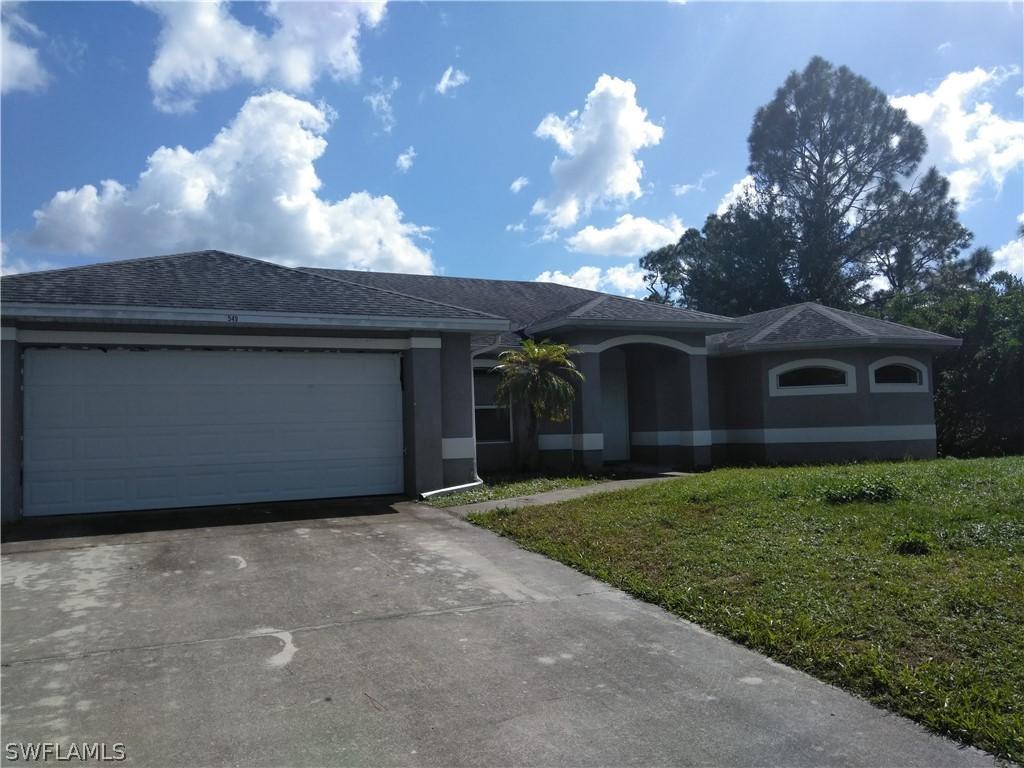 549 Flamingo Ave., Lehigh Acres, FL 33974