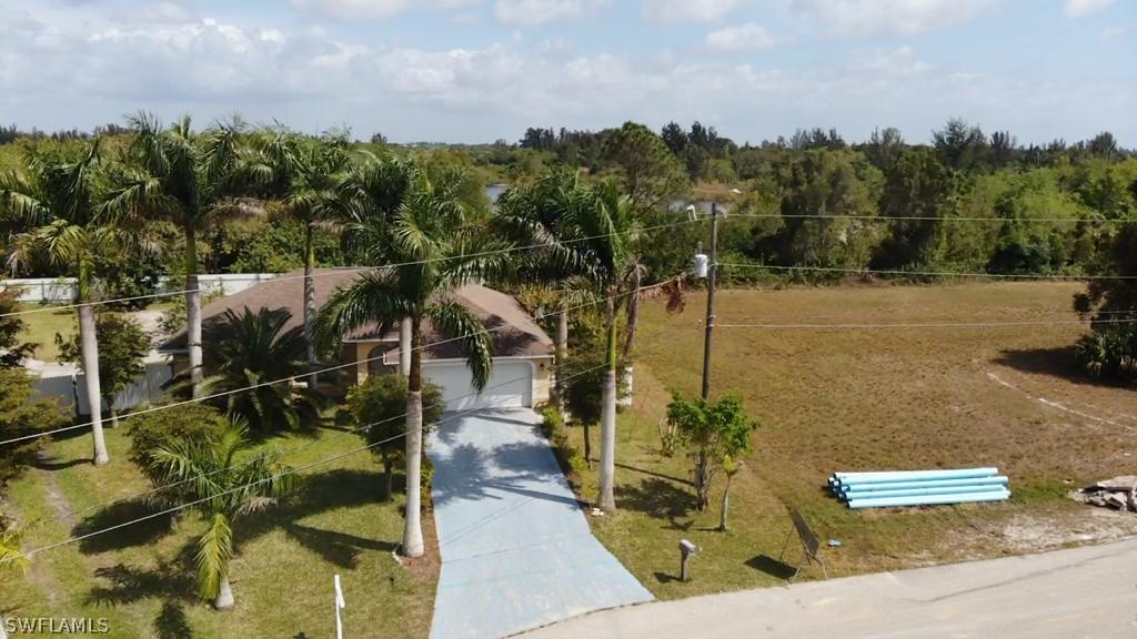 329 NW 12th Pl., Cape Coral, FL 33993