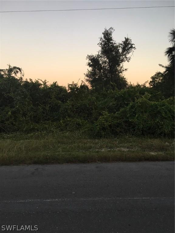 555 Genoa Ave., Lehigh Acres, FL 33974