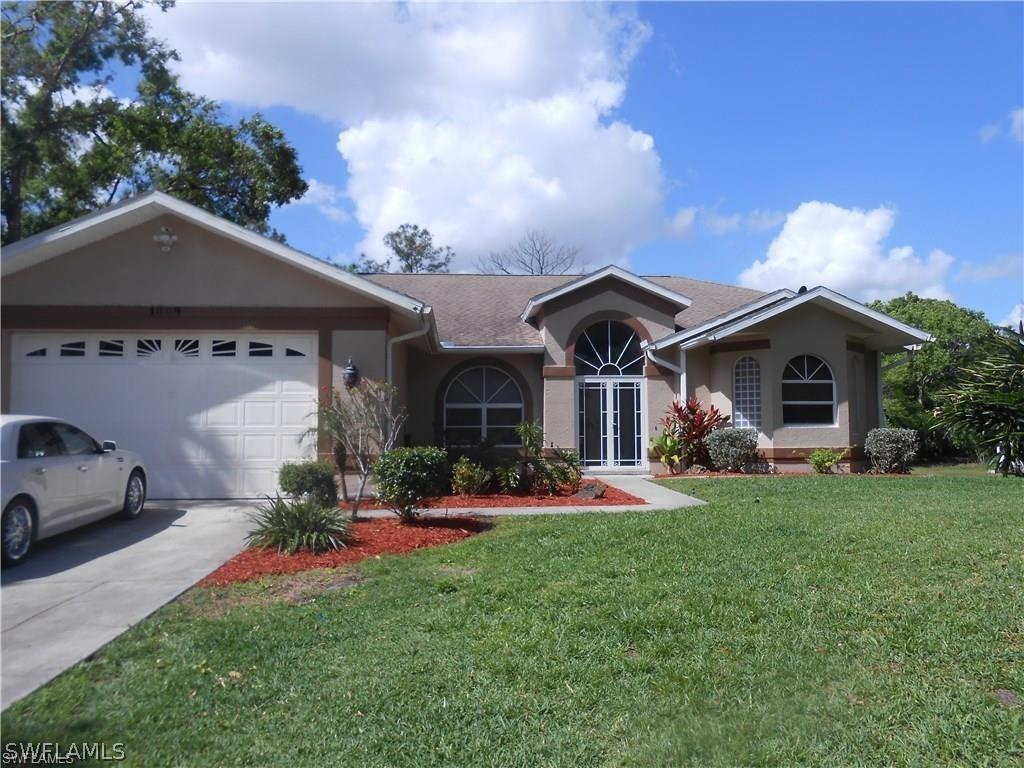 1009 Wells Ave., Lehigh Acres, FL 33972