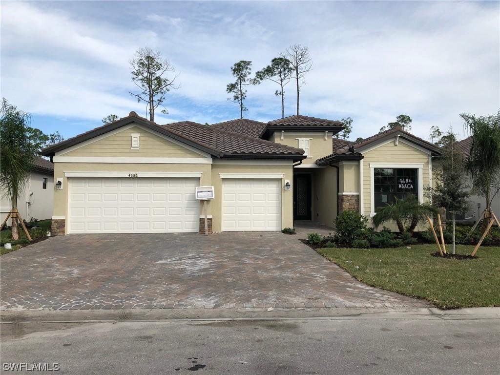 4686 Abaca Cir., Naples, FL 34119