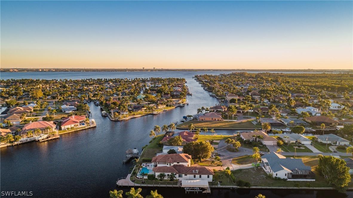 107 SW 53rd Ter., Cape Coral, FL 33914