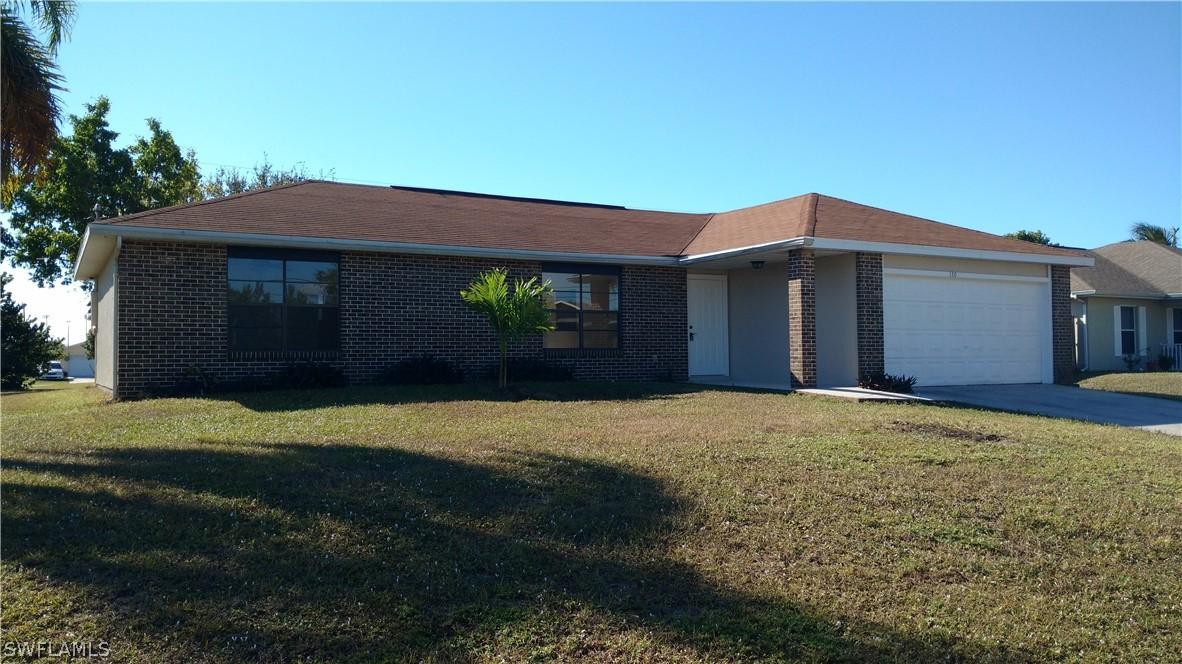 130 SW 21st Ln., Cape Coral, FL 33991