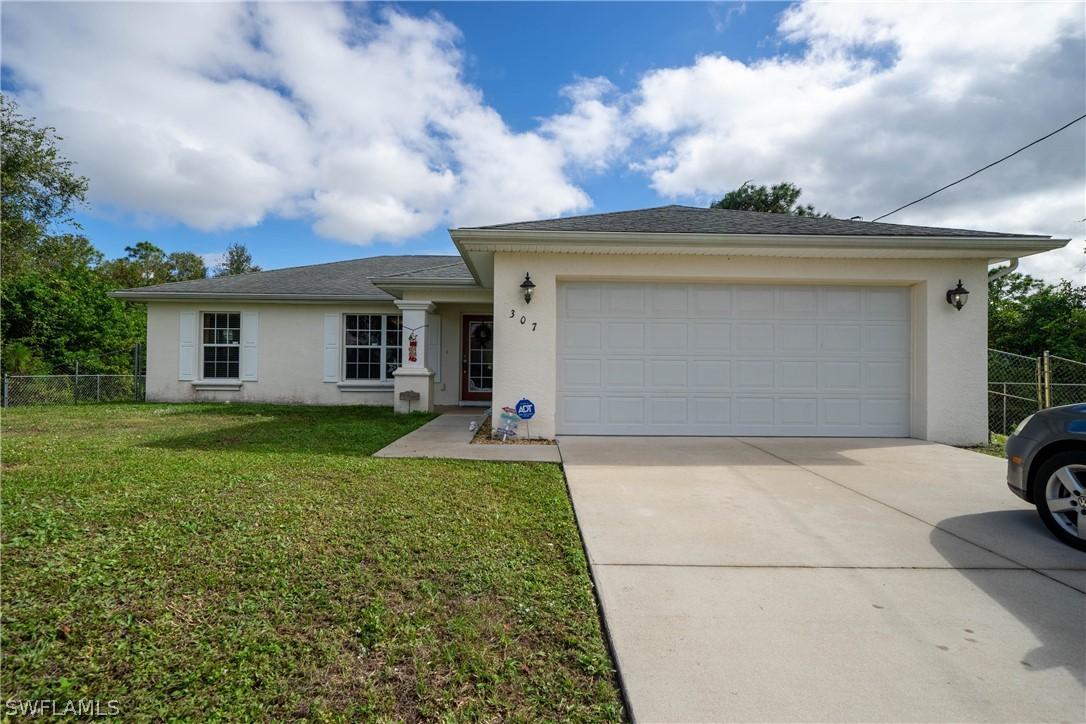 307 Bell Blvd., Lehigh Acres, FL 33974
