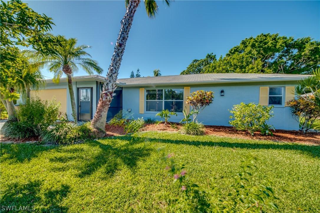 924 SE 18th St., Cape Coral, FL 33990