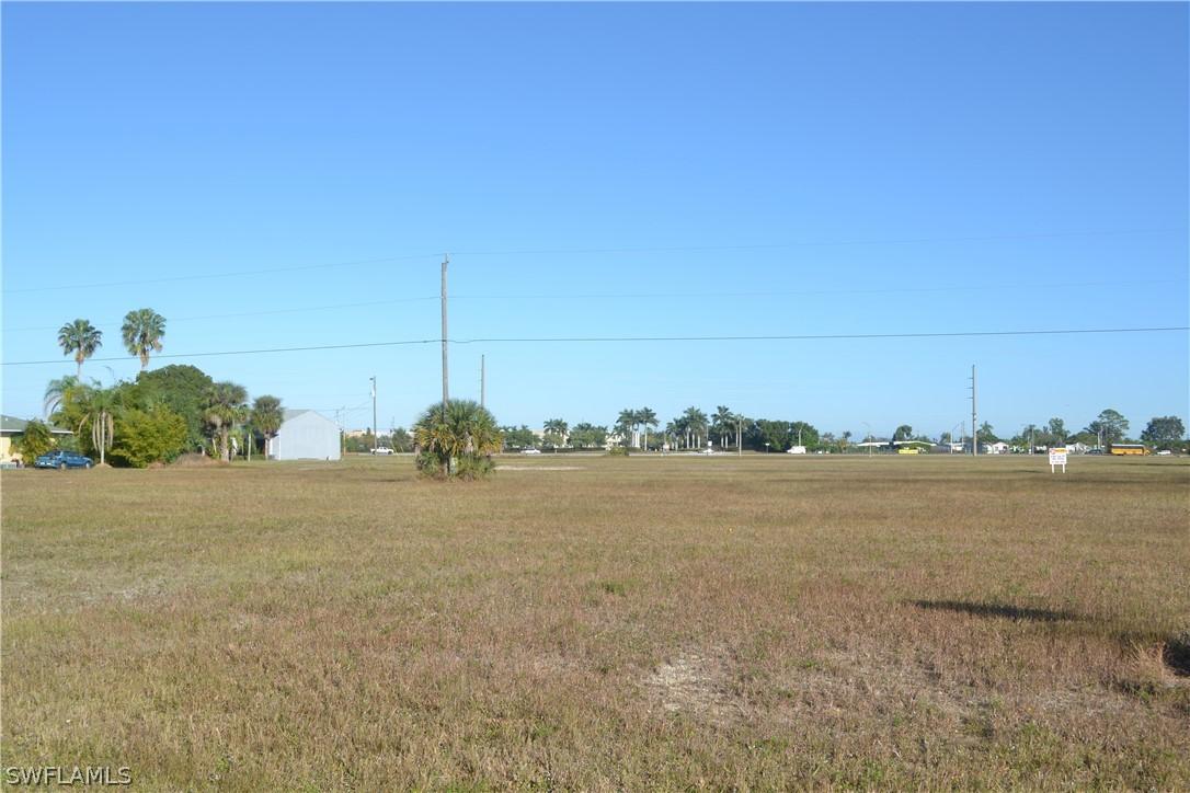 333 SW 2nd Ter., Cape Coral, FL 33991