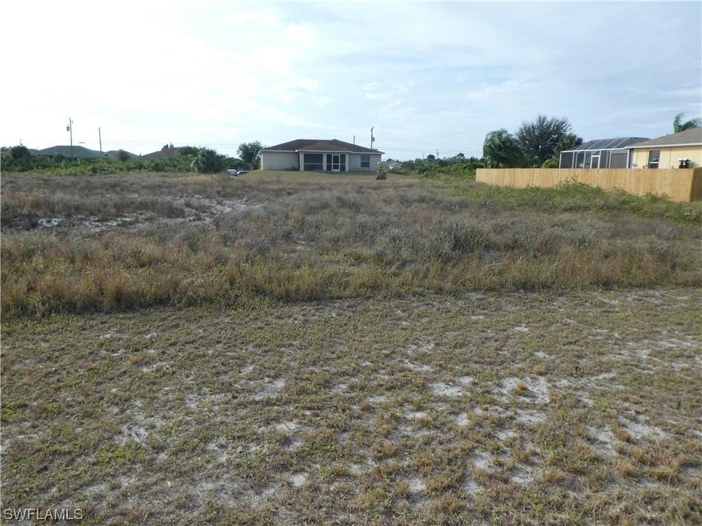3309 33rd St., Lehigh Acres, FL 33976