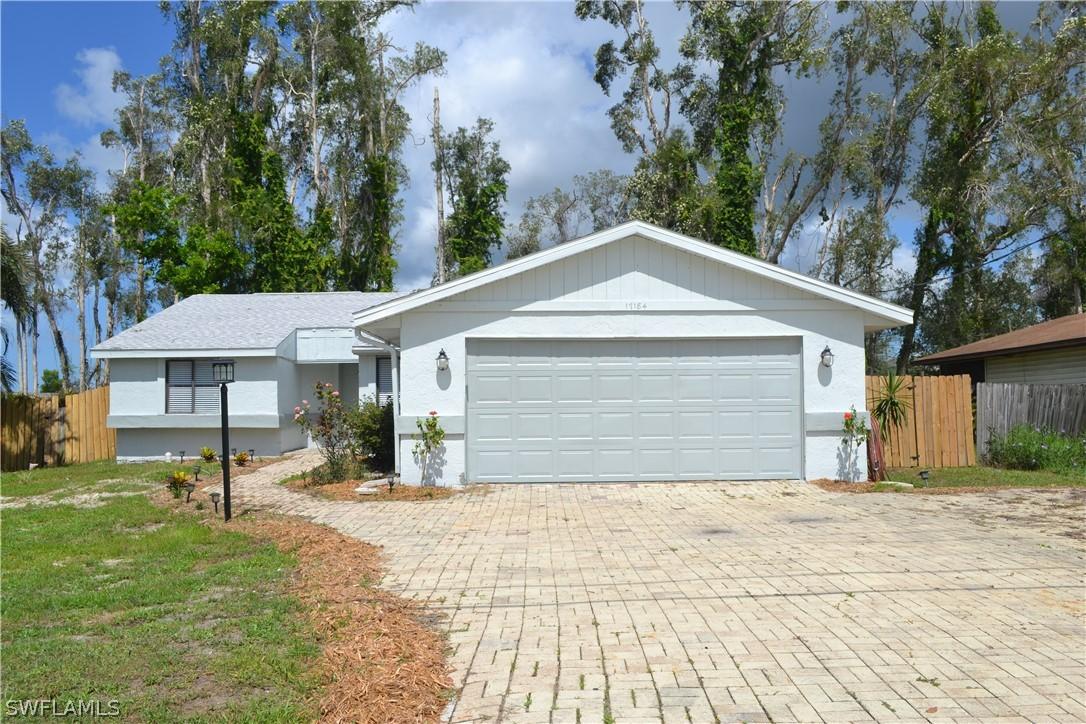 17184 Phlox Dr., Fort Myers, FL 33967