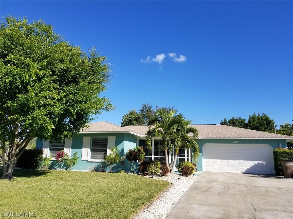 1907 SE 8th Pl., Cape Coral, FL 33990