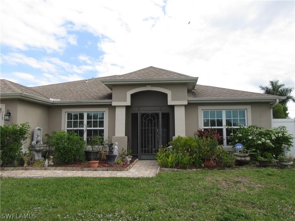 113 NW 8th Pl., Cape Coral, FL 33993