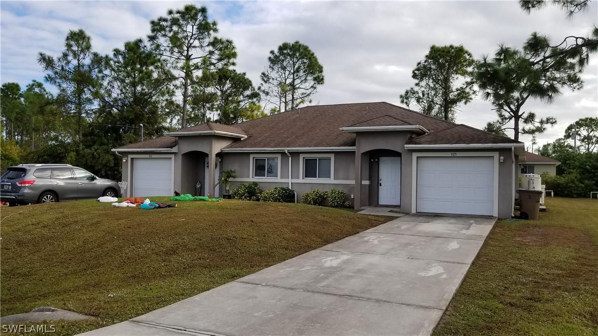 923 Graystone Ave., Lehigh Acres, FL 33974