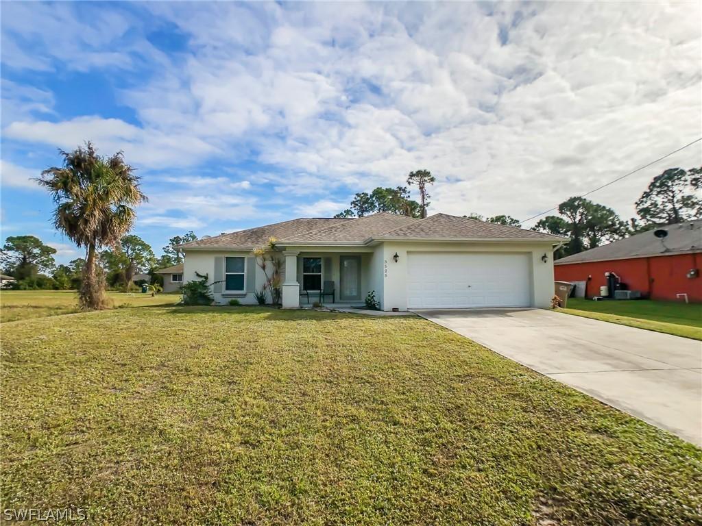 3525 NE 17th Pl., Cape Coral, FL 33909