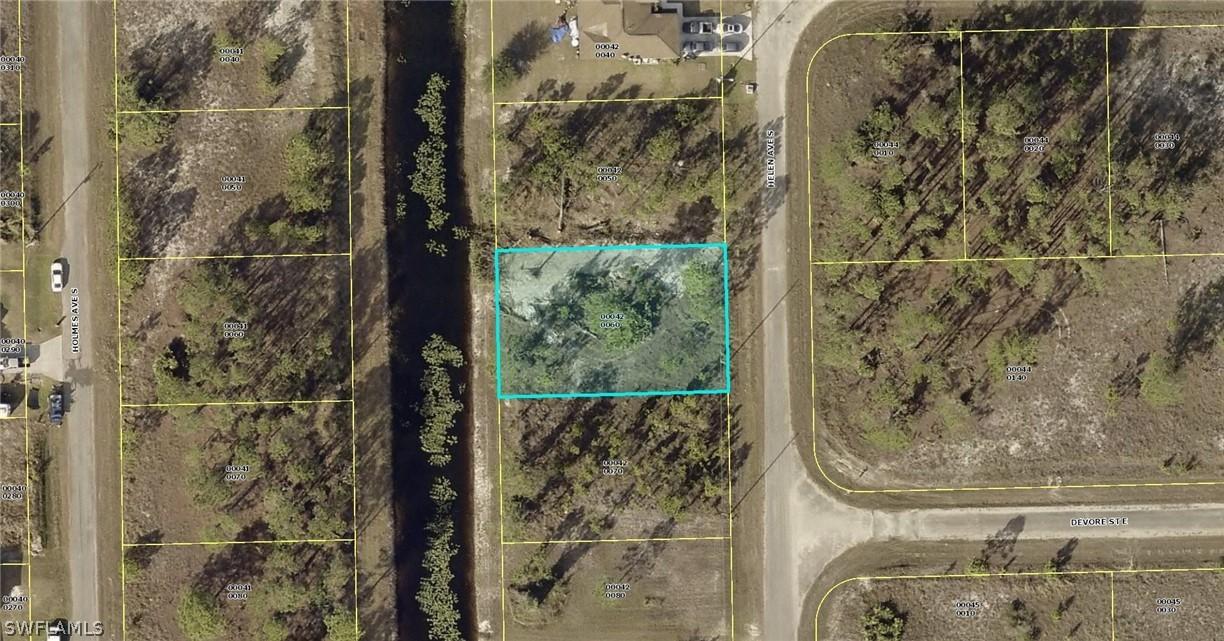 1138 Helen Ave., Lehigh Acres, FL 33974