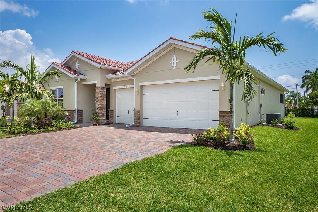 2893 Sunset Pointe Cir., Cape Coral, FL 33914