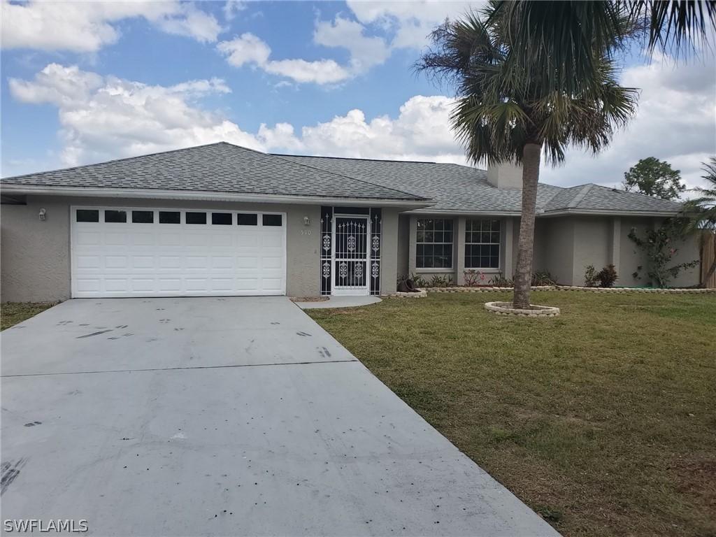 510 Cleveland Ave., Lehigh Acres, FL 33972