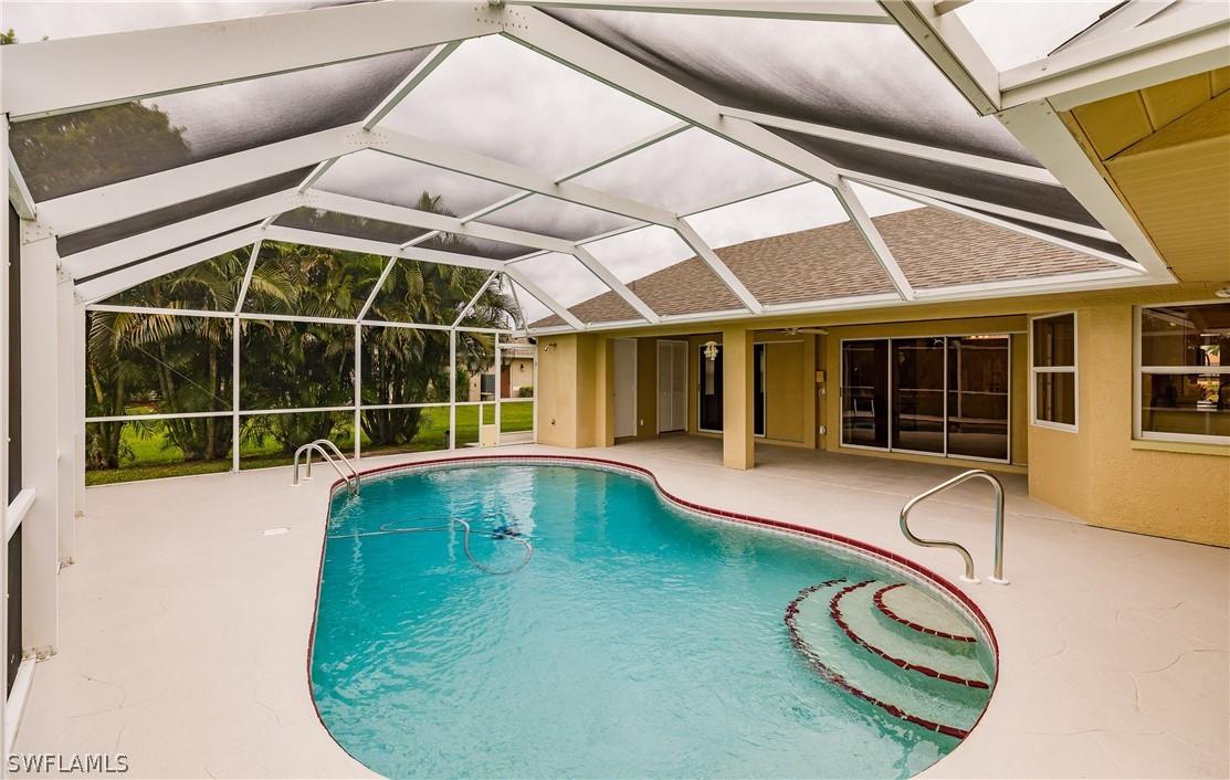 2810 SW 43rd Ln., Cape Coral, FL 33914