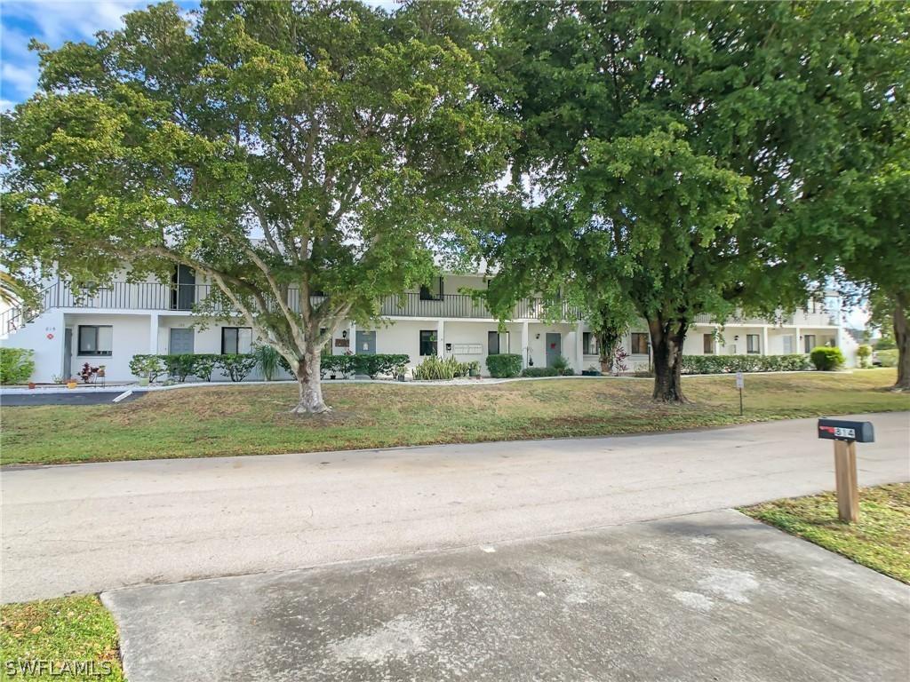 815 Victoria Dr. #206, Cape Coral, FL 33904