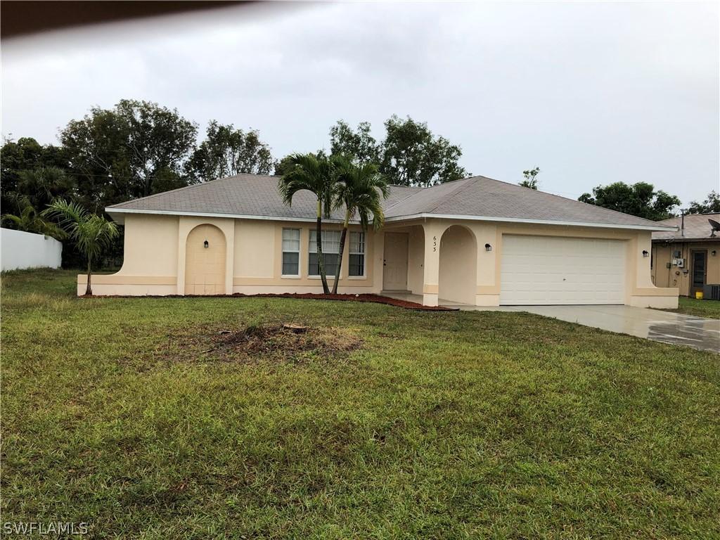 633 SE 10th Pl., Cape Coral, FL 33990