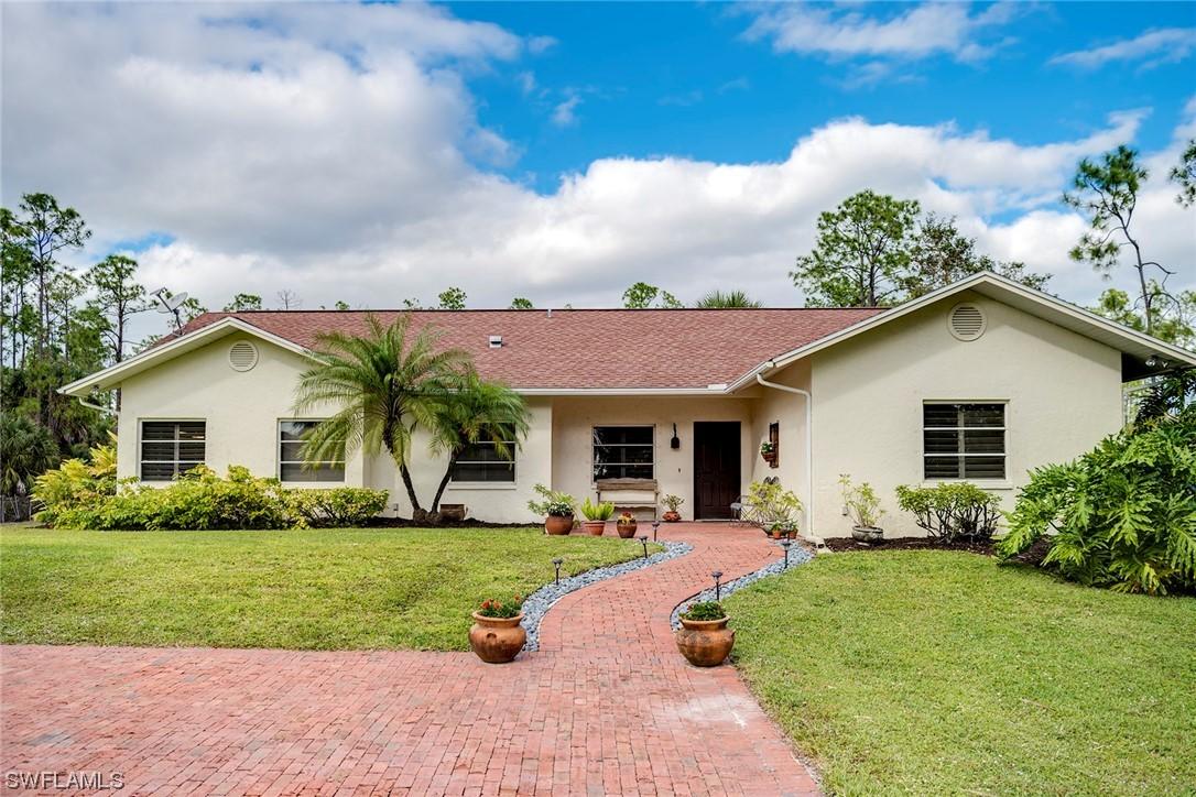 4681 1st Ave., Naples, FL 34119