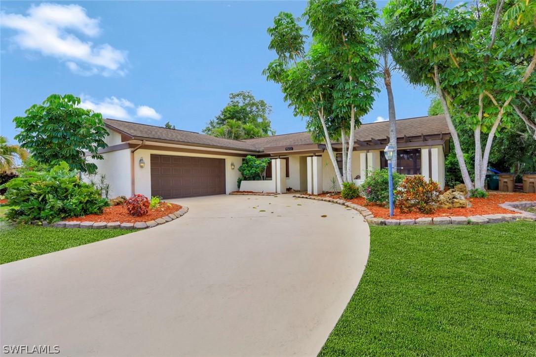 1502 SE 43rd St., Cape Coral, FL 33904