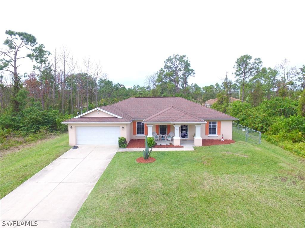 1048 Maxwell Ave., Lehigh Acres, FL 33974