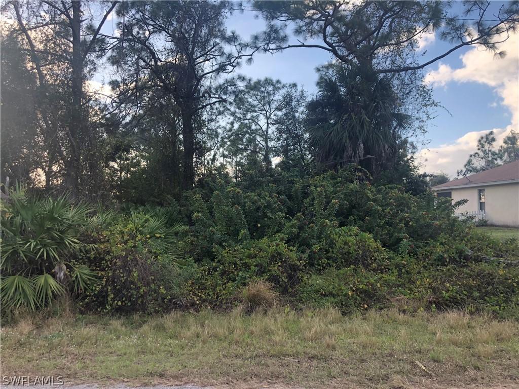 1301 Unice Ave., Lehigh Acres, FL 33971