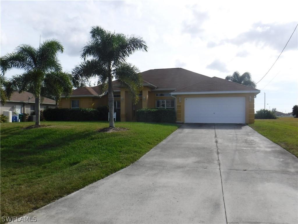 2460 NW 9th St., Cape Coral, FL 33993