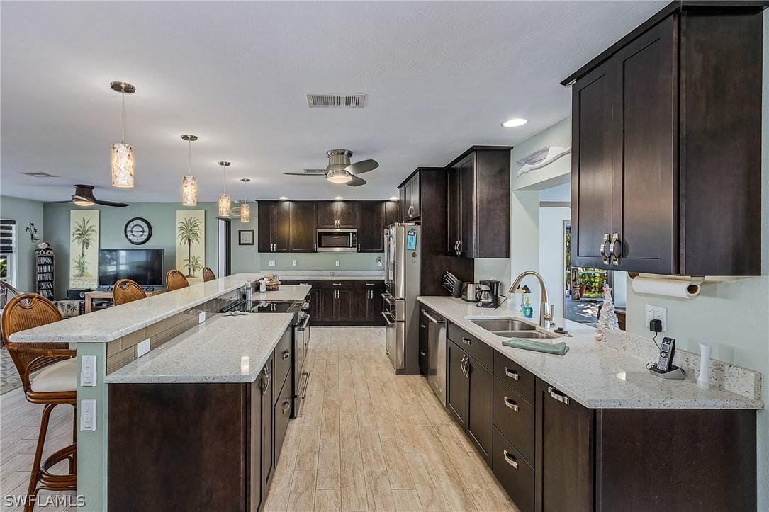 3416 SE 10th Pl., Cape Coral, FL 33904