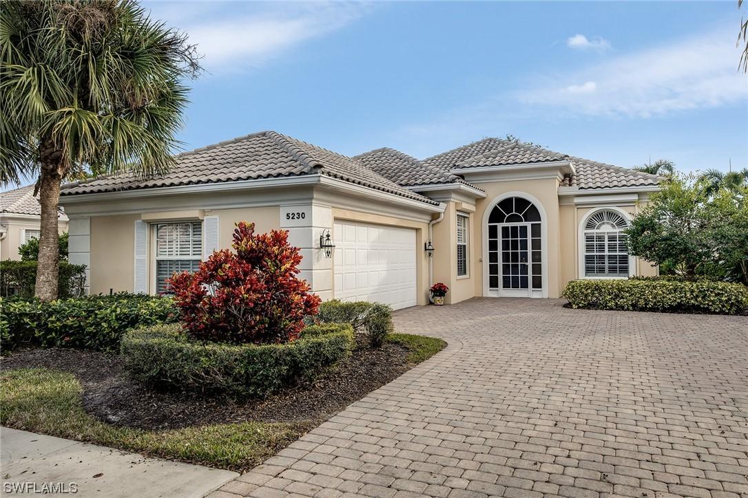 5230 Hawkesbury Way, Naples, FL 34119