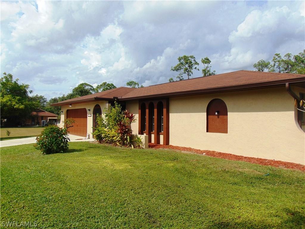 2007 E 8th St., Lehigh Acres, FL 33936