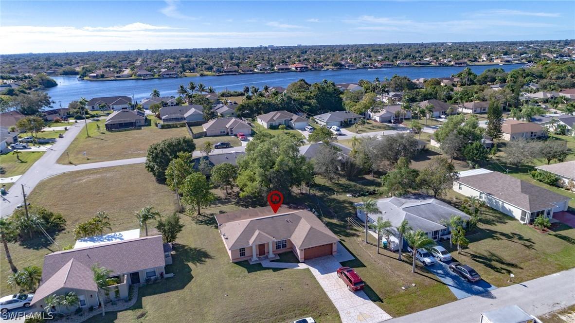 410 SE 4th St., Cape Coral, FL 33990